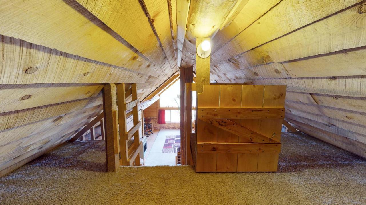 Canyon View Family Cabin, Deck, Tv Room, Games, Bbq, Campfire Monticello Esterno foto