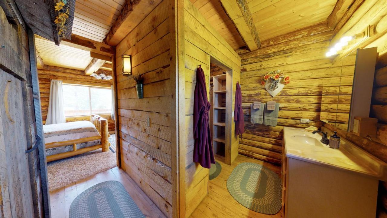 Canyon View Family Cabin, Deck, Tv Room, Games, Bbq, Campfire Monticello Esterno foto
