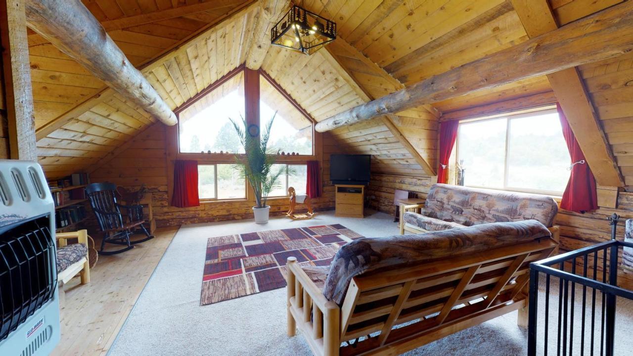 Canyon View Family Cabin, Deck, Tv Room, Games, Bbq, Campfire Monticello Esterno foto
