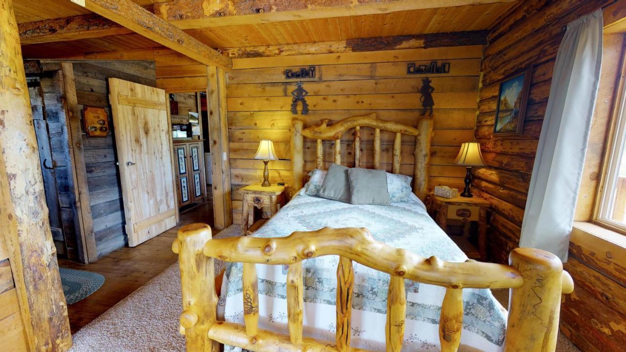 Canyon View Family Cabin, Deck, Tv Room, Games, Bbq, Campfire Monticello Esterno foto